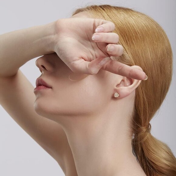 18k Gold Plated Heart Stud Earring For Women Earring Screw Back Iced Out Cubic Z - Picture 4 of 5